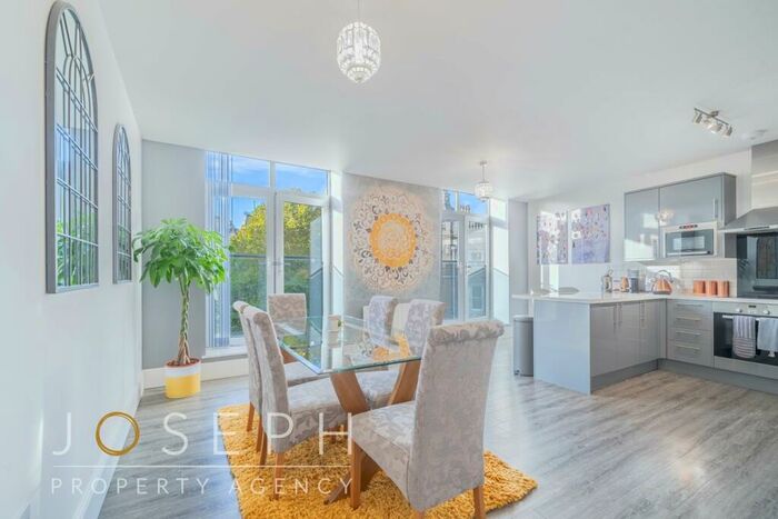 3 Bedroom Apartment To Rent In Queen Street, Ipswich, IP1