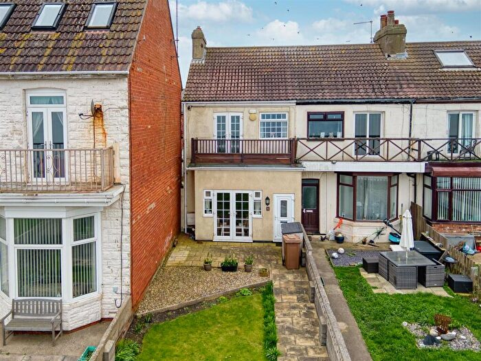 2 Bedroom End Of Terrace House For Sale In The Promenade, Withernsea, HU19