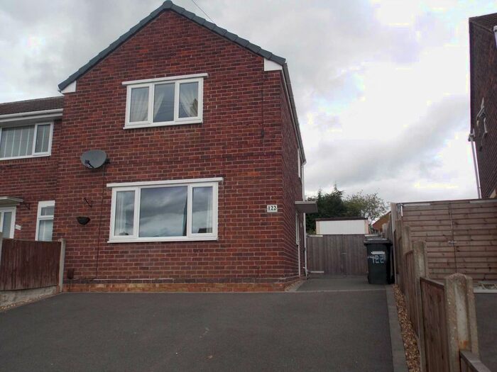 2 Bedroom Semi-Detached House To Rent In Kenilworth Drive, Kirk Hallam, DE7