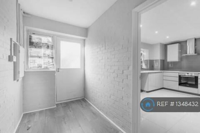 3 Bedroom Maisonette To Rent In Balaam Street, London, E13