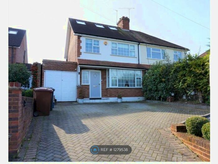 4 Bedroom Semi-Detached House To Rent In Hilfield Lane, Aldenham, Watford WD25