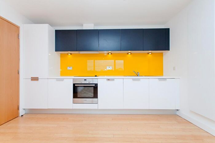 2 Bedroom Apartment To Rent In Soda Studios, Kingsland Road, Haggerston, E8