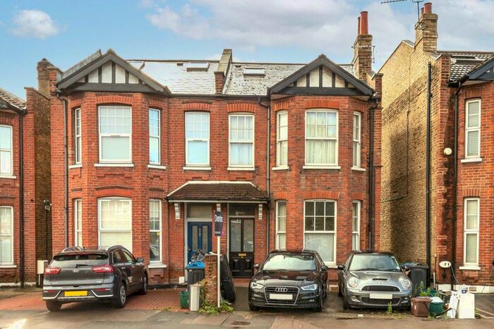 1 Bedroom Flat To Rent In Gap Road, London SW19