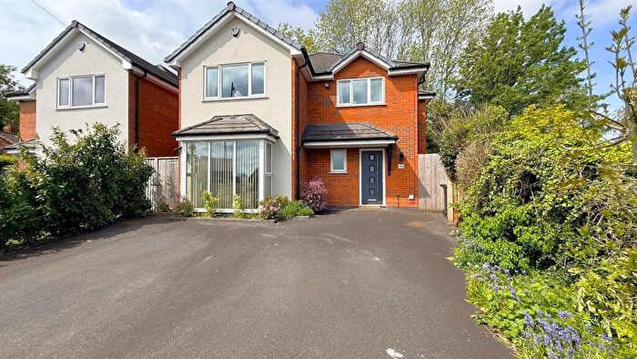 4 Bedroom Detached House For Sale In Redditch Road, Kings Norton, B38