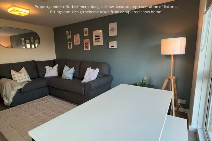 6 Bedroom House To Rent In Rosebarn Park, EX4