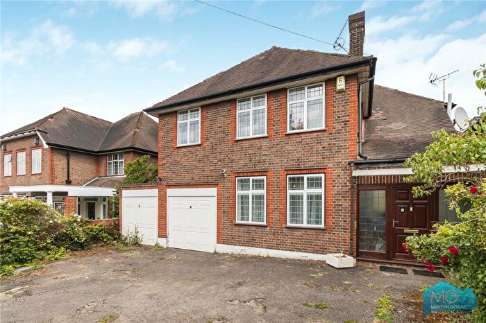 4 Bedroom Detached House For Sale In Aylmer Road, London, N2