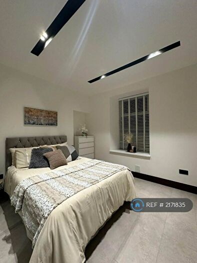 1 Bedroom Flat To Rent In Fraser Road, Aberdeen, AB25