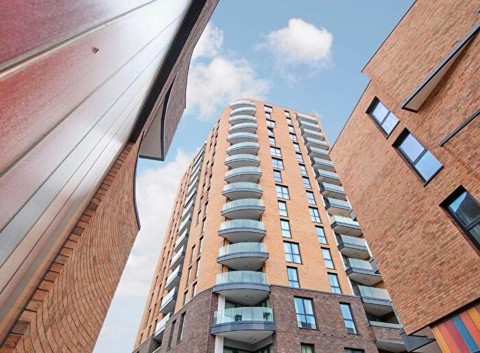3 Bedroom Flat To Rent In Montrose Crescent, Wembley, Middlesex, HA0