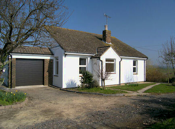 2 Bedroom Detached House To Rent In Wyckham Lane, Steyning, West Sussex, BN44