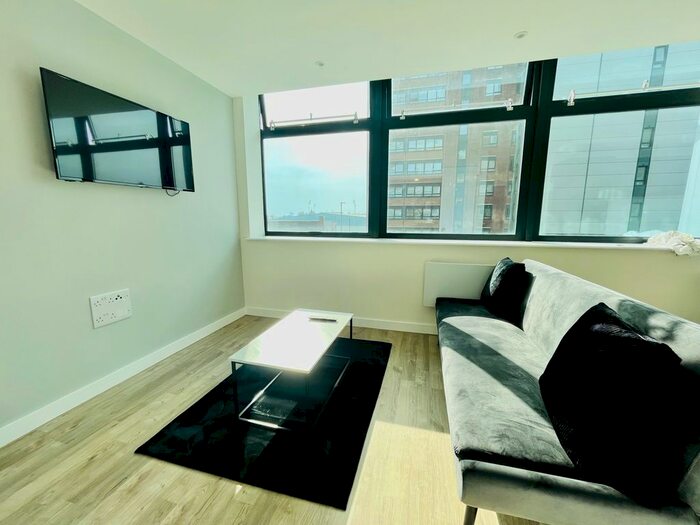 1 Bedroom Flat To Rent In Seymour Grove, Old Trafford, Manchester, M16