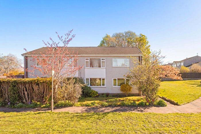 2 Bedroom Flat For Sale In Cairns Drive, Balerno, Edinburgh, EH14