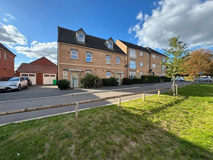 4 Bedroom Semi-Detached House For Sale In Merchant Avenue, Nottingham, Nottinghamshire, NG8