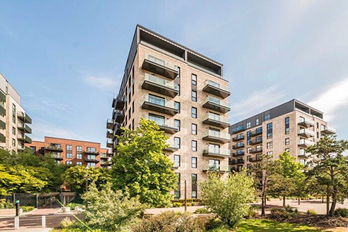 1 Bedroom Flat To Rent In Greenleaf Walk, Southall, UB1