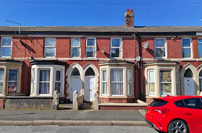 1 Bedroom Terraced House For Sale In Flats &, Regent Road, Blackpool, Lancashire, FY1