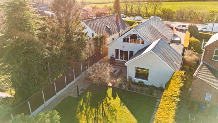 5 Bedroom Detached House For Sale In Lincoln Road, Nettleham, Lincolnshire, LN2