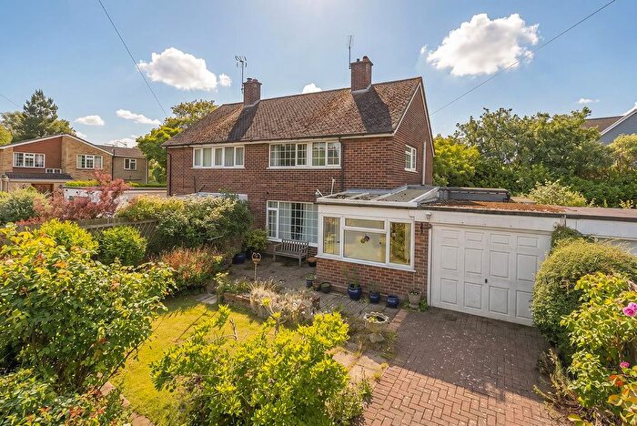 3 Bedroom Semi-Detached House For Sale In Medway Meadows, East Peckham, Tonbridge, TN12