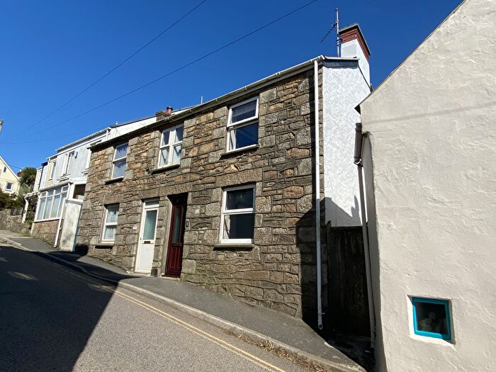 3 Bedroom Semi-Detached House For Sale In Shop Hill, Marazion, TR17