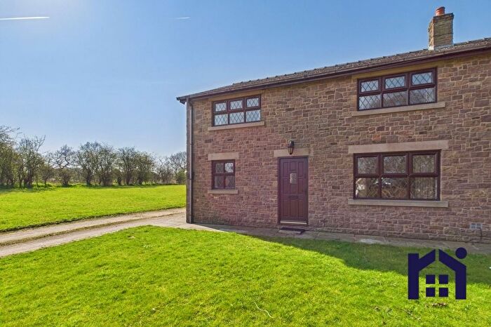 3 Bedroom Semi-Detached House To Rent In Brook Lane, Charnock Richard, PR7