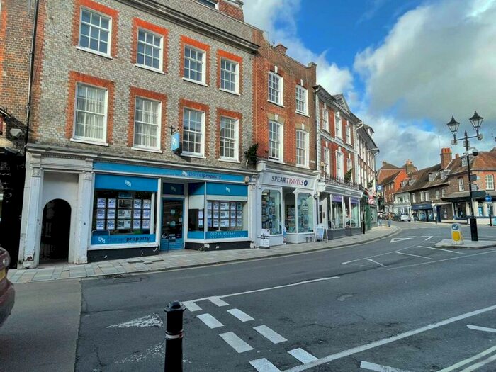 1 Bedroom Flat To Rent In West Street, Blandford Forum, DT11