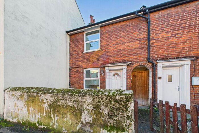 2 Bedroom Terraced House For Sale In Greenstead Road, Colchester, CO1