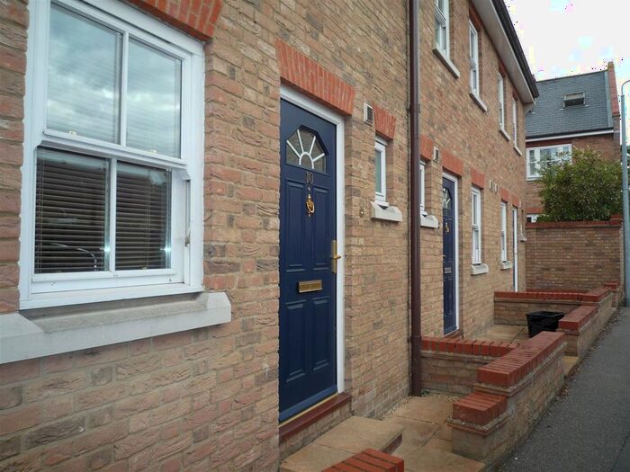 3 Bedroom Property To Rent In Cedar Court, Littleport, Ely, CB6