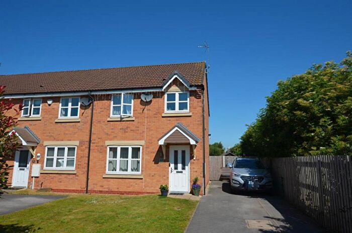 3 Bedroom Semi Detached House To Rent In Knights Road, Chellaston, Derby, DE73