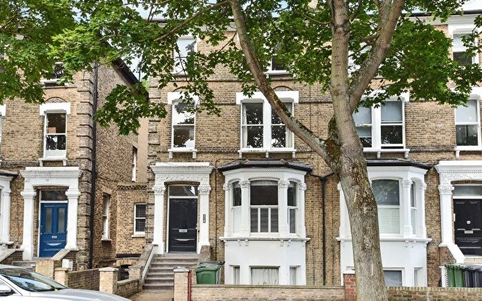 2 Bedroom Property To Rent In Rosendale Road, London, SE21