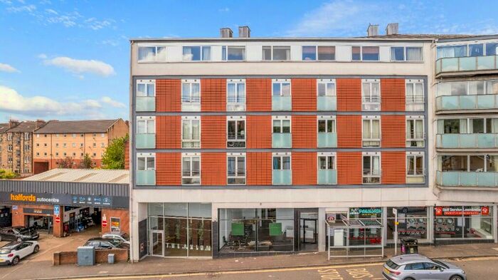 2 Bedroom Flat To Rent In Crow Road, Glasgow, G11