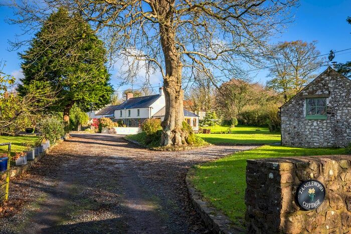 2 Bedroom Cottage For Sale In Molleston, Narberth, SA67