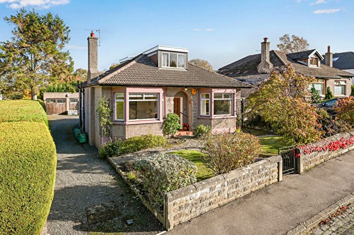 3 Bedroom Detached Bungalow For Sale In Woodhall Bank, Edinburgh, EH13