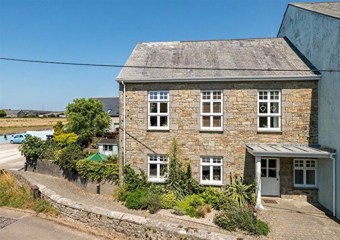4 Bedroom Semi Detached House For Sale In Stithians, Cornwall, TR3