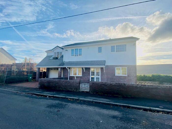 4 Bedroom Detached House For Sale In Llanover Road, Blaenavon, NP4