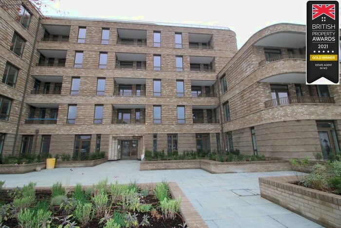 2 Bedroom Flat To Rent In Merrion Avenue, Stanmore, HA7