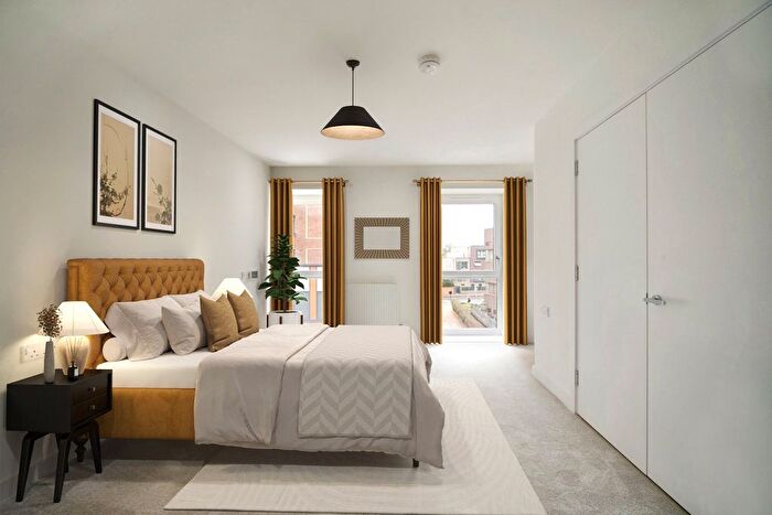 2 Bedroom Flat For Sale In Flat, Catkin Road, London, NW9
