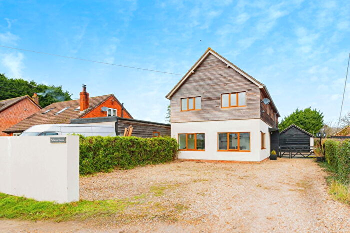 5 Bedroom Detached House For Sale In Martins Lane, Woodlands, Southampton, SO40