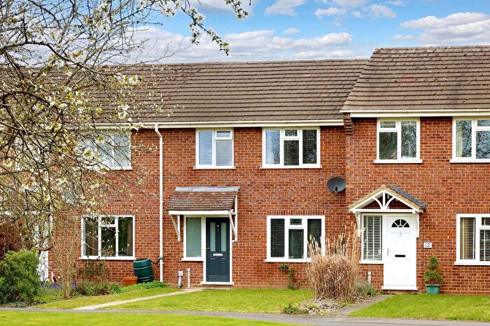 3 Bedroom Terraced House For Sale In Wood Pond Close, Seer Green, Beaconsfield, Buckinghamshire, HP9