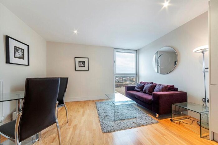 1 Bedroom Flat For Sale In Denison House, London, E14