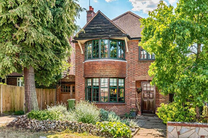 3 Bedroom Detached House For Sale In Park Hill Road, Epsom, KT17