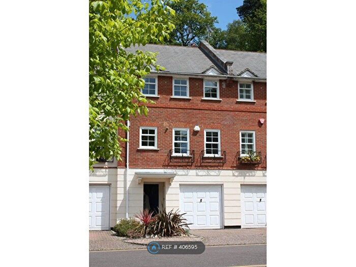 3 Bedroom Terraced House To Rent In Lancaster Drive, Camberley, GU15