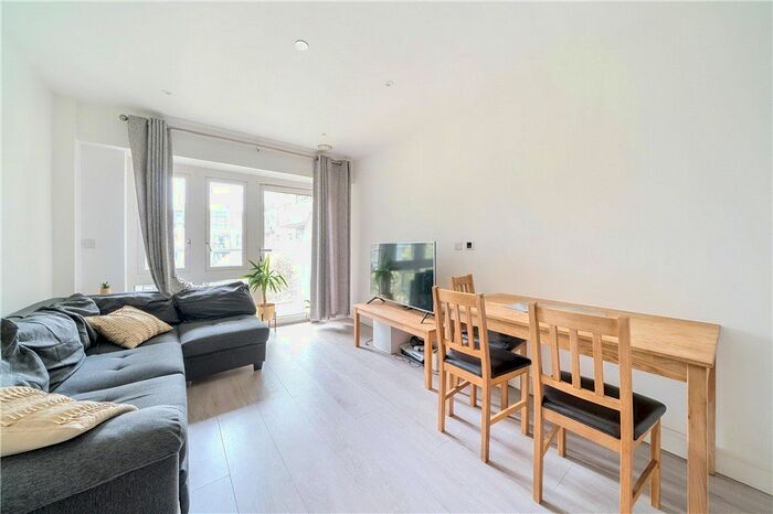 1 Bedroom Flat To Rent In Dickens Yard, Ealing, W5