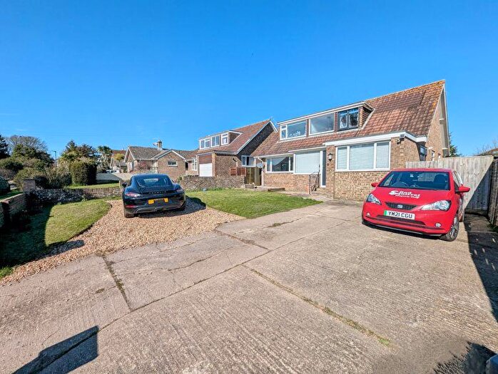 4 Bedroom Detached House For Sale In Corbett Road, Ryde, PO33