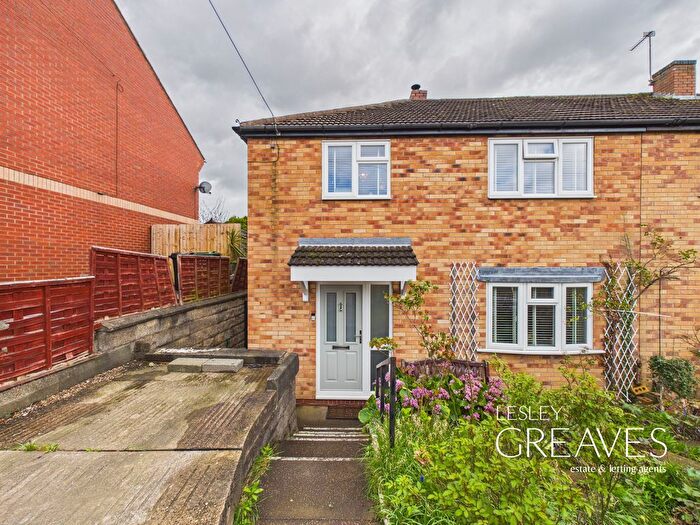 3 Bedroom Semi-Detached House For Sale In Earl Crescent, Gedling, Nottingham, NG4