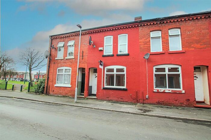 3 Bedroom Terraced House To Rent In Cowesby Street, Manchester, M14