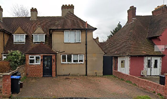 2 Bedroom Flat To Rent In Chalfont Road, Edmonton, N9