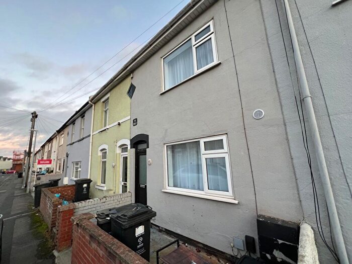 3 Bedroom House To Rent In Rodbourne, SN2