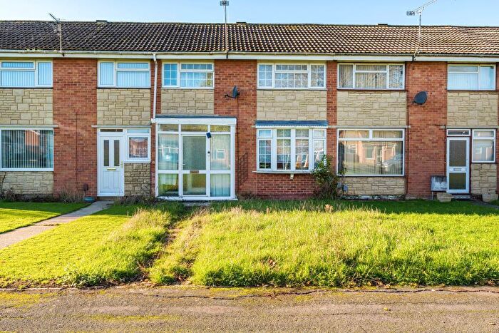 3 Bedroom Detached House For Sale In St Katherine Green, Swindon, SN3