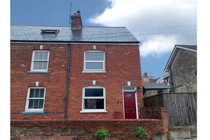 3 Bedroom End Of Terrace House For Sale In Newberry Gardens, Weymouth, Dorset, DT4