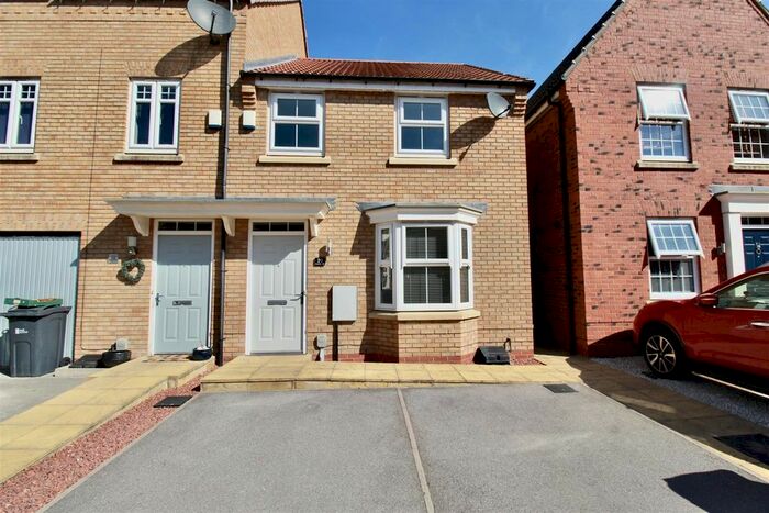 3 Bedroom Property To Rent In Greenwich Park, Kingswood, Hull, HU7