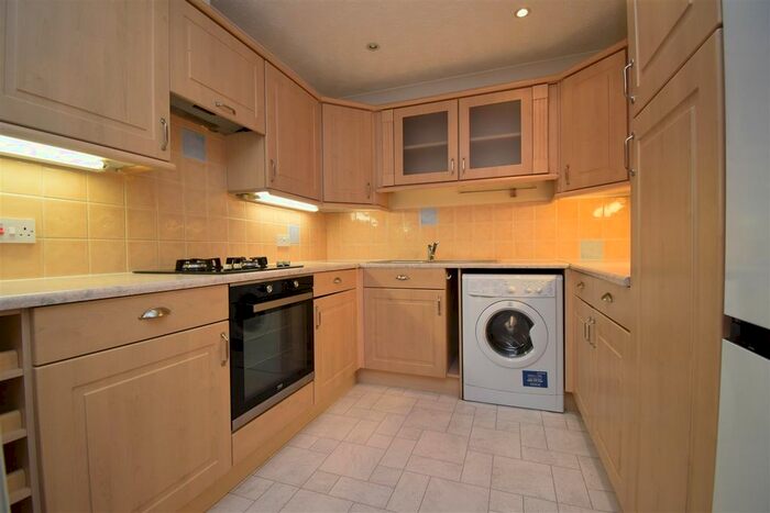2 Bedroom Flat To Rent In Benton Mews, Horbury, WF4