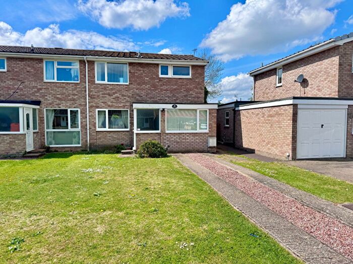 3 Bedroom Semi-Detached House For Sale In Martin Close, Soham, CB7